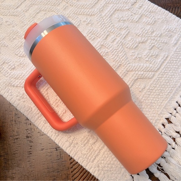 NWOT Stanley Quencher H2.0 FlowState Tumbler 40oz - Picture 6 of 7